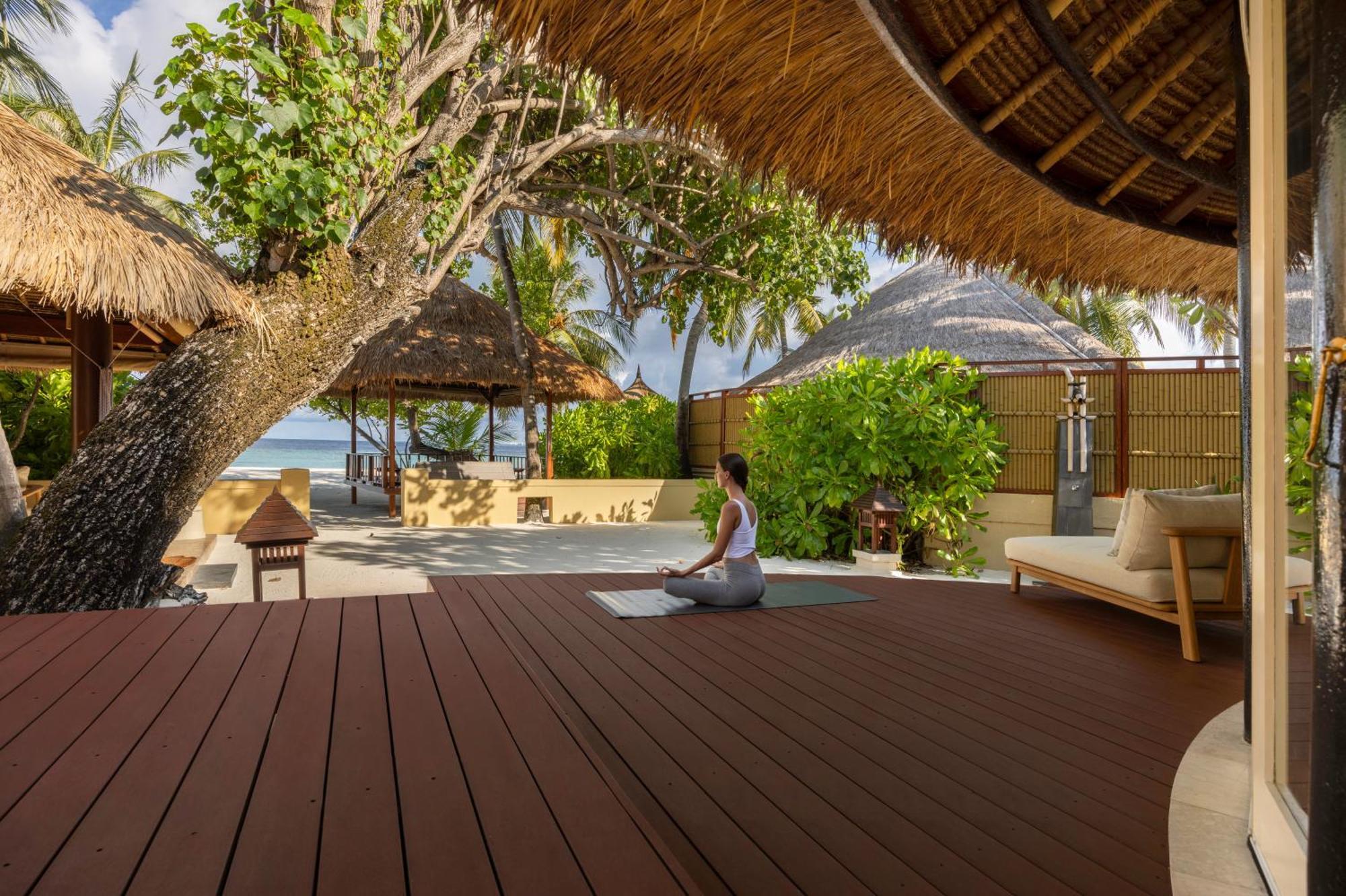 Hotel Banyan Tree Vabbinfaru Malé Esterno foto