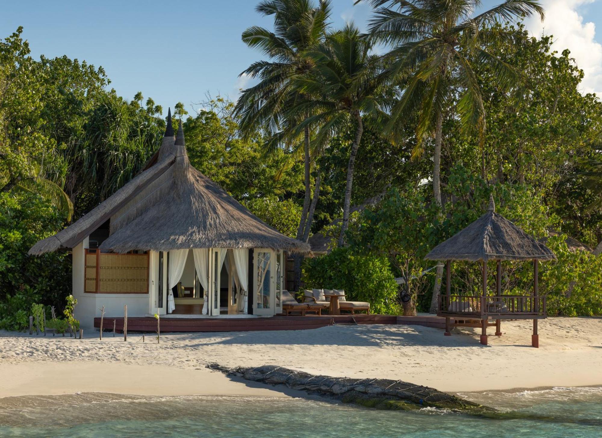 Hotel Banyan Tree Vabbinfaru Malé Esterno foto
