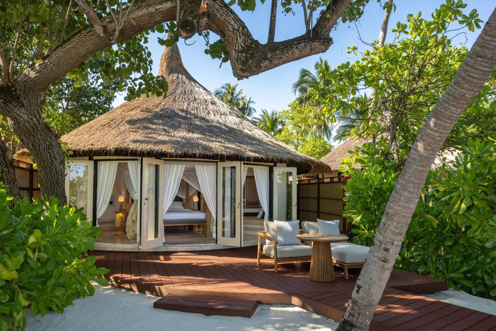 Hotel Banyan Tree Vabbinfaru Malé Esterno foto