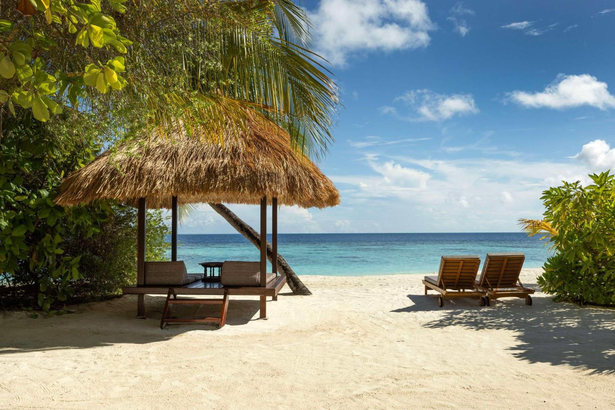 Hotel Banyan Tree Vabbinfaru Malé Esterno foto