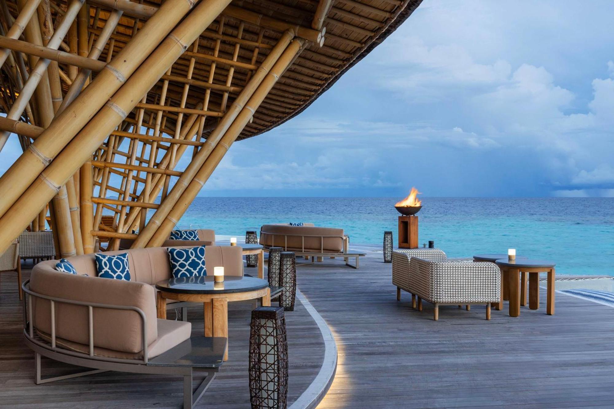 Hotel Banyan Tree Vabbinfaru Malé Esterno foto