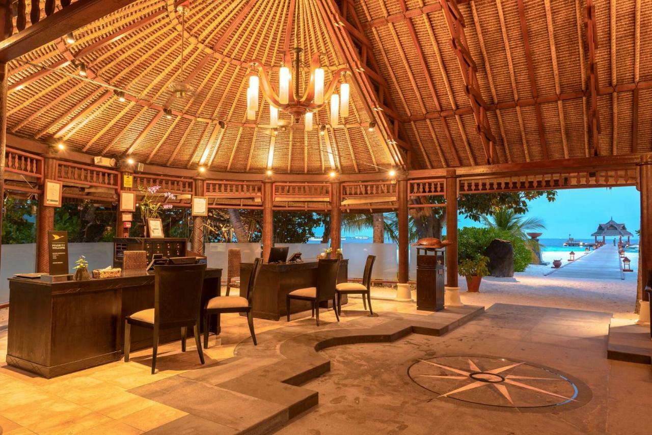 Hotel Banyan Tree Vabbinfaru Malé Esterno foto